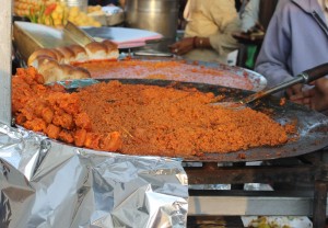 Street food safety for tourists