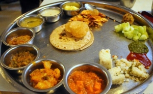 Gujarati thaali