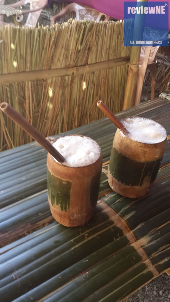 Apong is the local rice beer of Arunachal Pradesh.It is prepared by fermentation of rice and is generally served in a bamboo shoot. Apong is native to Assam and Arunachal Pradesh.